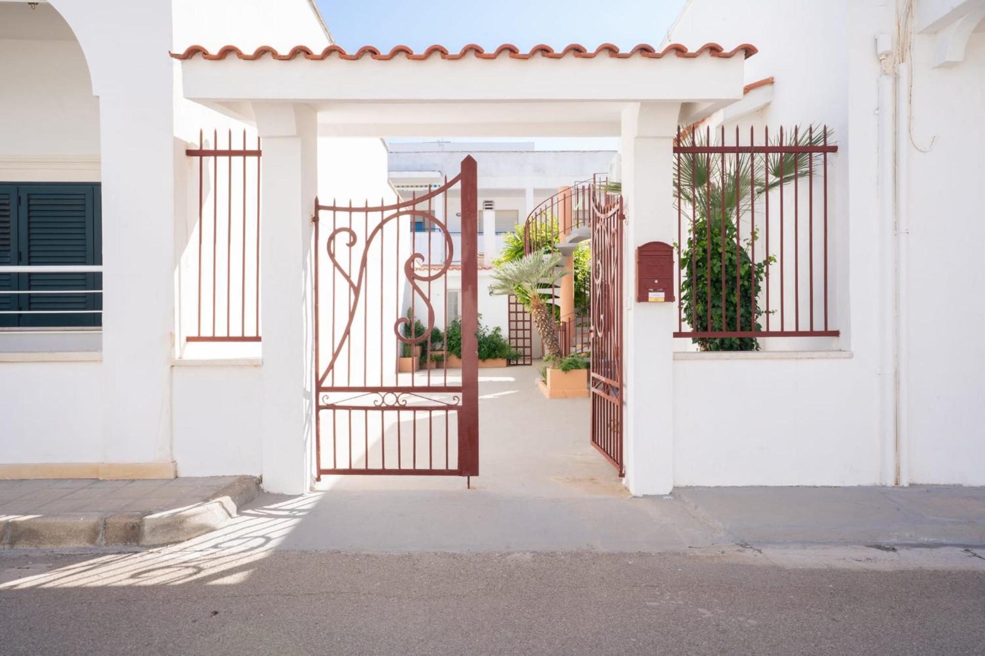 Villa Camilla Porto Cesareo Exteriör bild